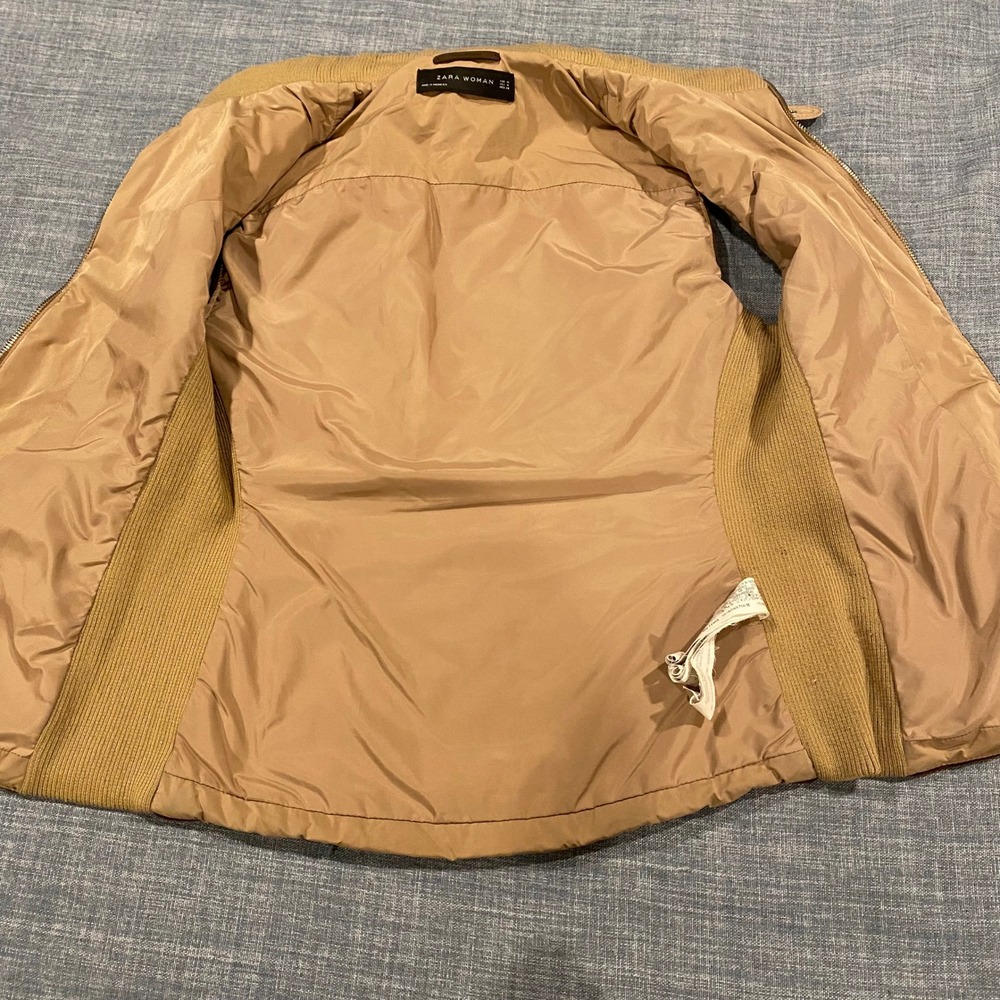 Zara Woman Tan Quilted Puffer Vest Camel Gold Zip Ribbed Sides Size Medium - Picture 10 of 10